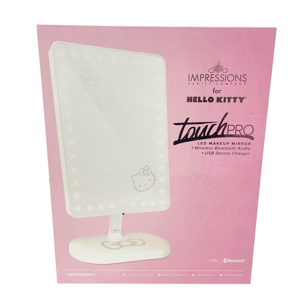 Hello‎ Kitty Impressions Vanity LED Mirror Wireless Bluetooth Audio Vanity